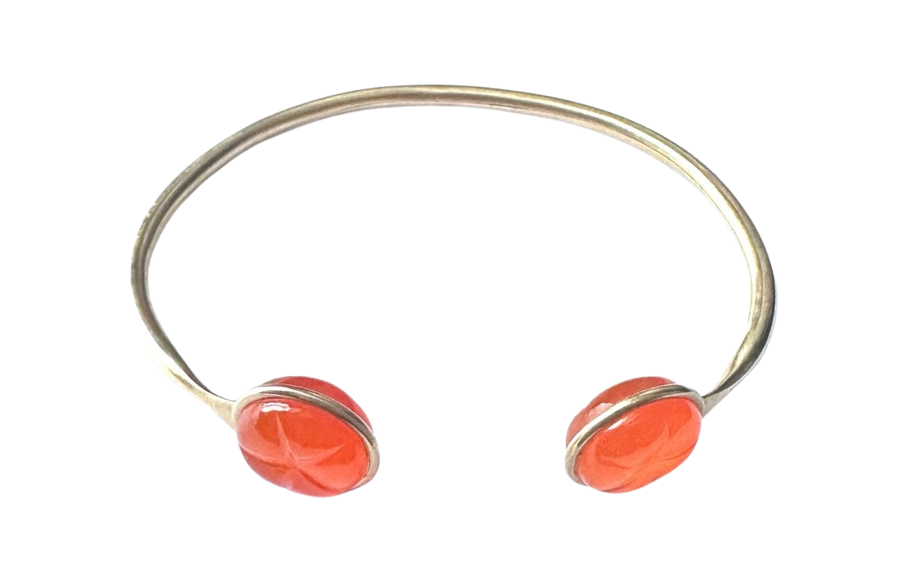 CARNELIAN PEYOTE BRACELET